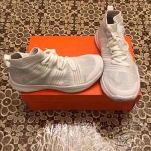 Nike mens shoes